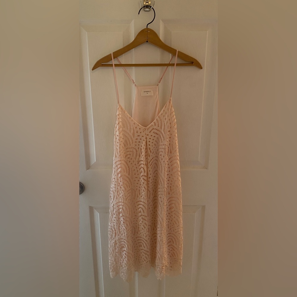 Everly Nordstrom Lace Pink Dress Size L EUC